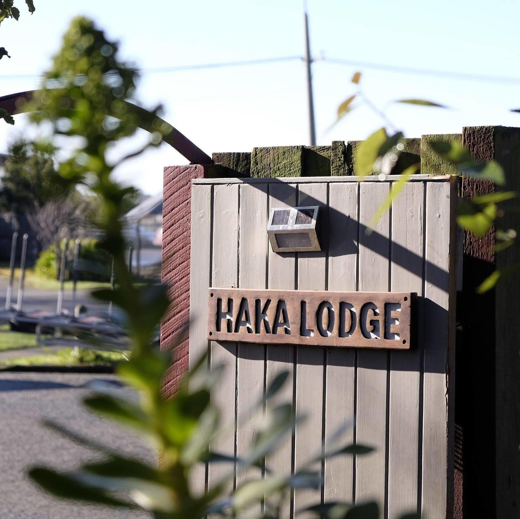 Haka Lodge Christchurch Exterior foto