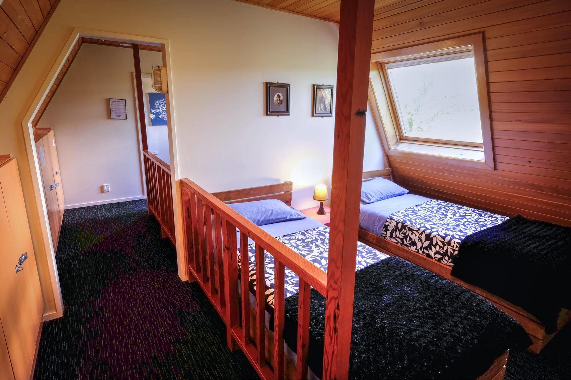 Haka Lodge Christchurch Exterior foto