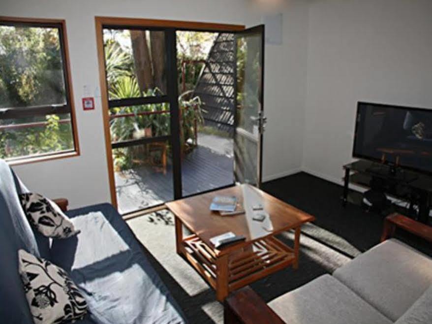 Haka Lodge Christchurch Exterior foto